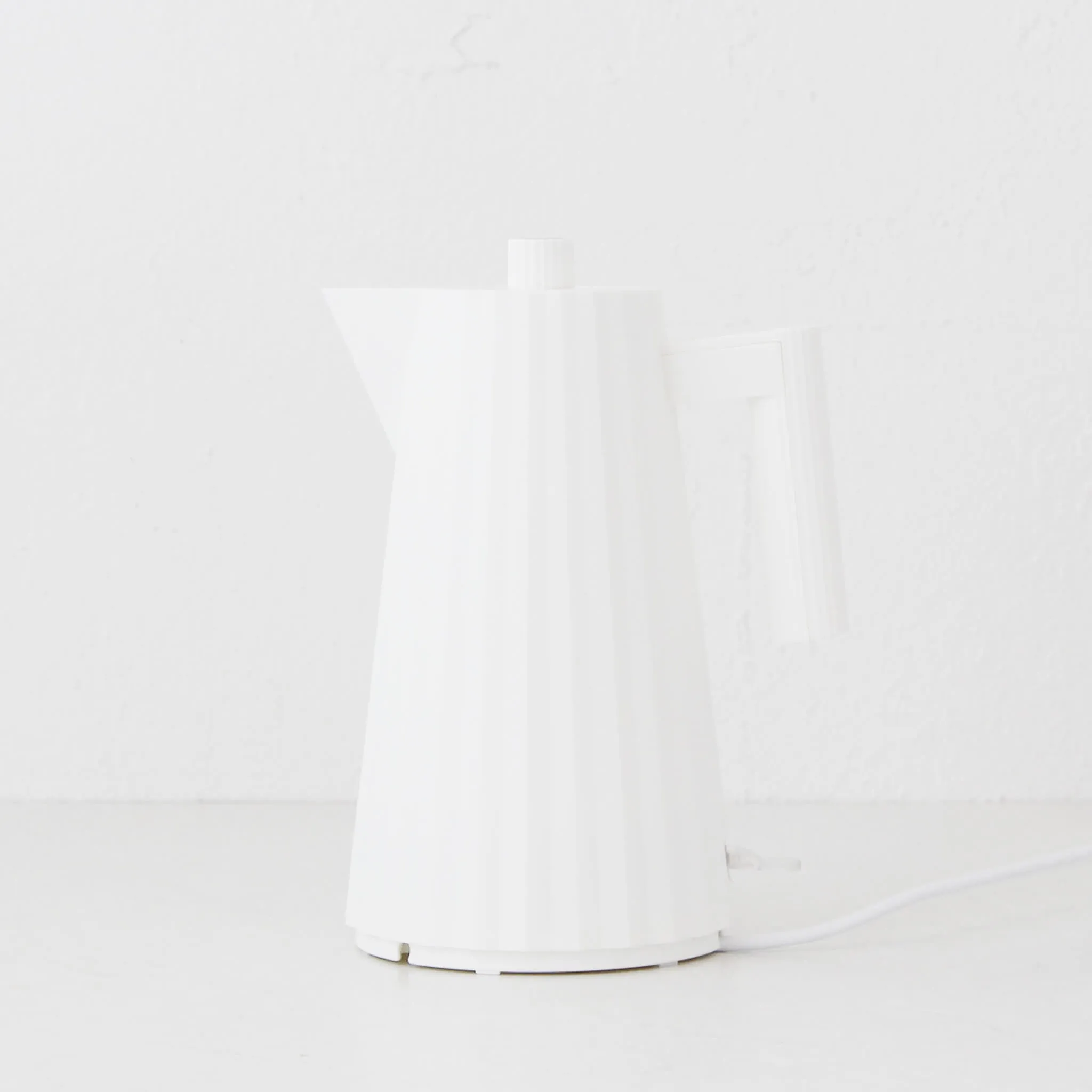 ALESSI  |  PLISSE KETTLE 1.7L  |  MATTE WHITE
