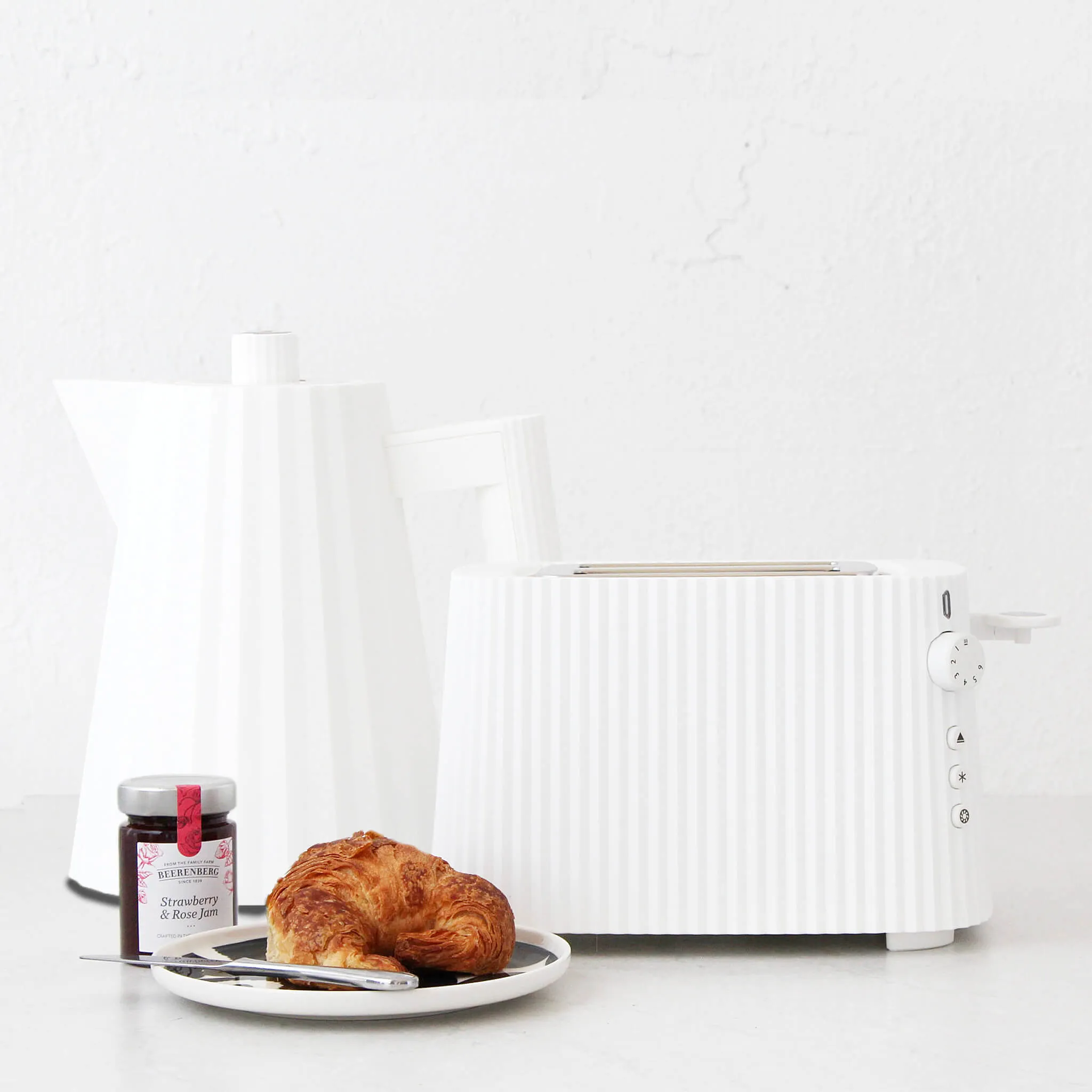 ALESSI  |  PLISSE KETTLE 1L    TOASTER 2 SLICE BUNDLE  |  MATTE WHITE