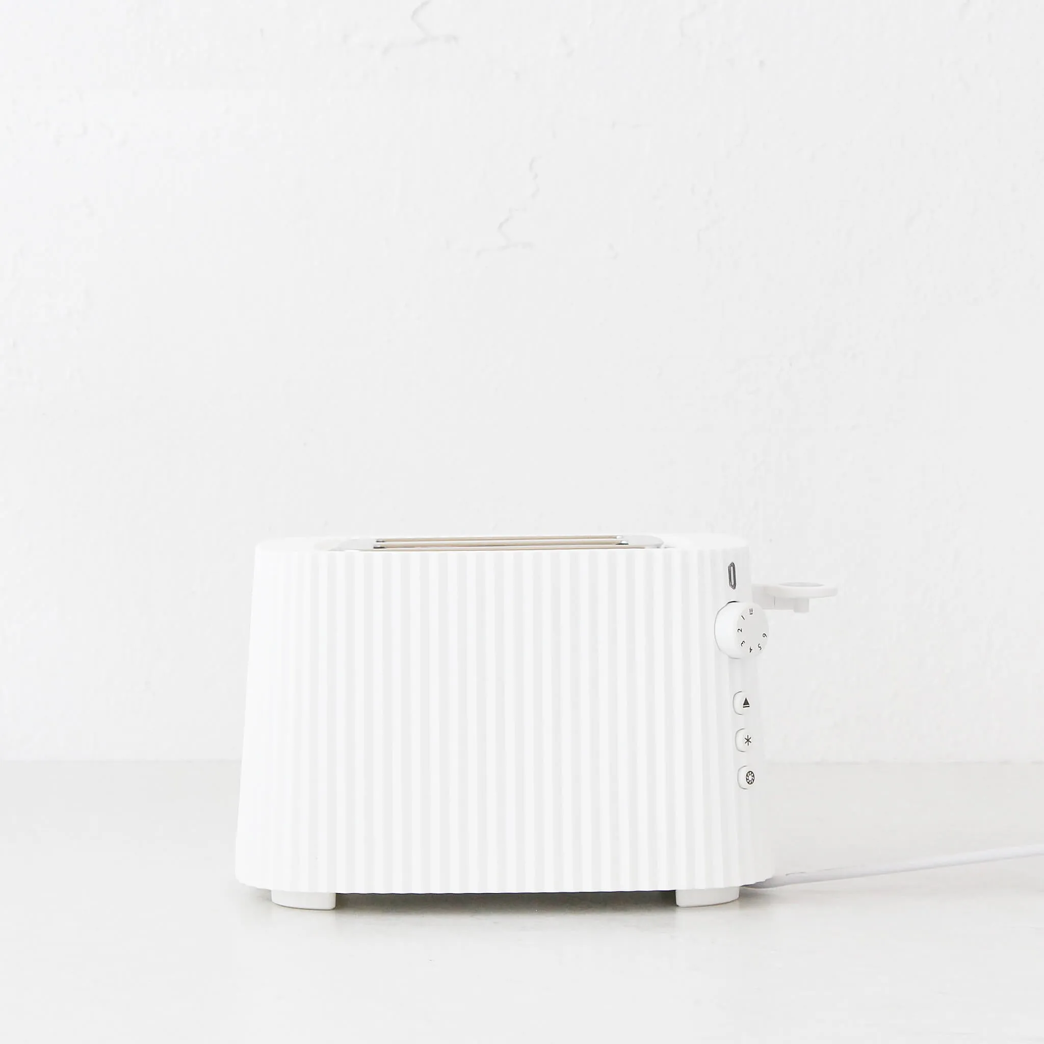 ALESSI  |  PLISSE KETTLE 1L    TOASTER 2 SLICE BUNDLE  |  MATTE WHITE
