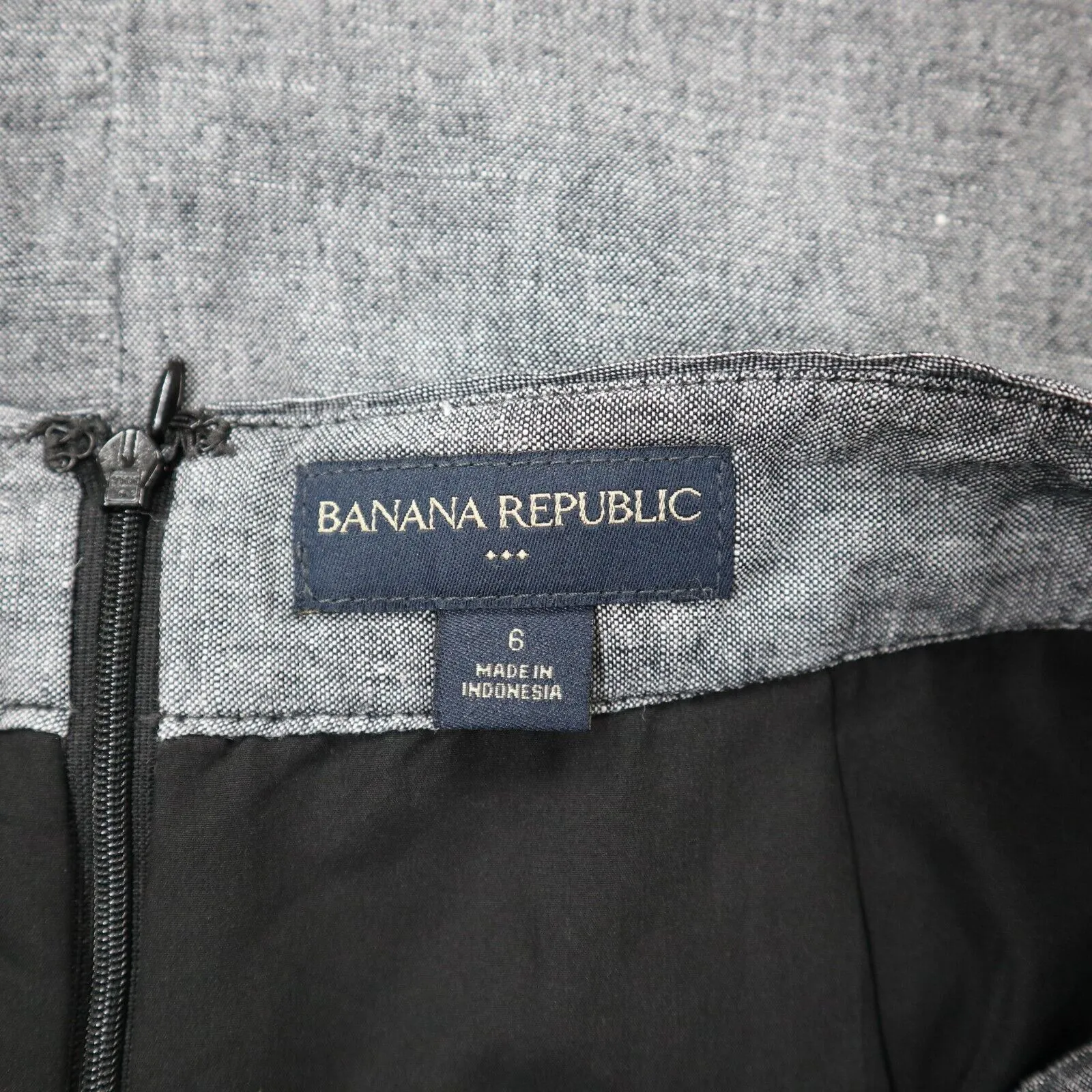 Banana Republic Womens Straight & Pencil Skirt Back Zip Flat Front Gray Size 6
