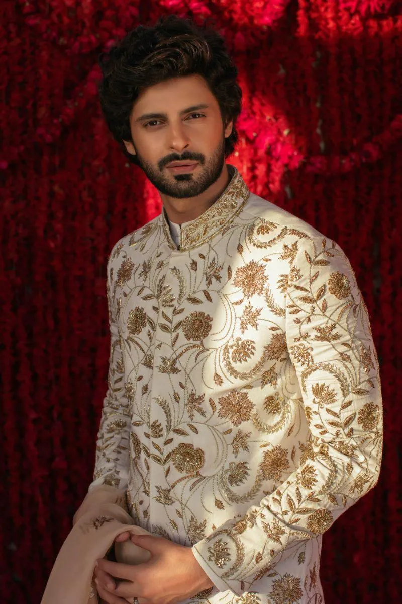 Deepak & Fahad - SULTAAN - White and Gold -  - 4 Piece