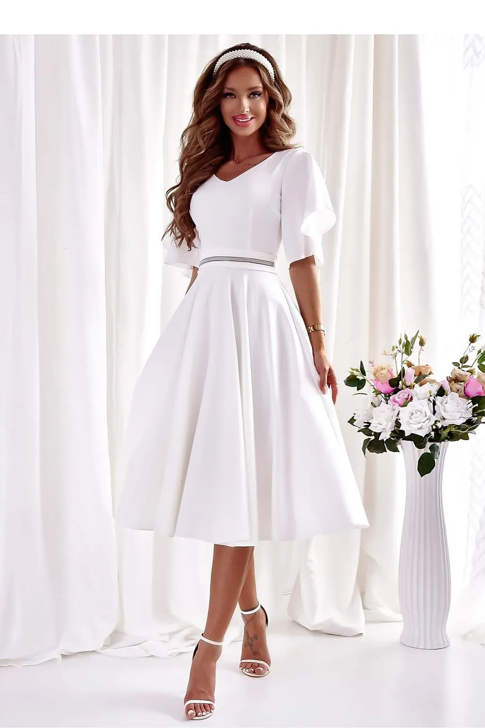 Elegant V-neck loose ruffle sleeves cocktail dress
