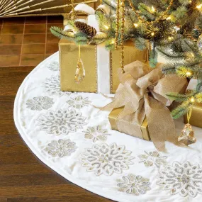 Frosty Flakes Beaded Tree Skirt