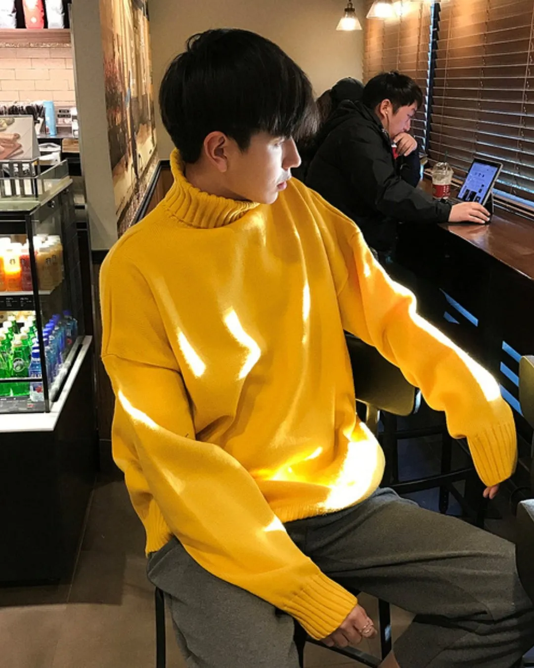 TURTLENECK SWEATER BGB0004